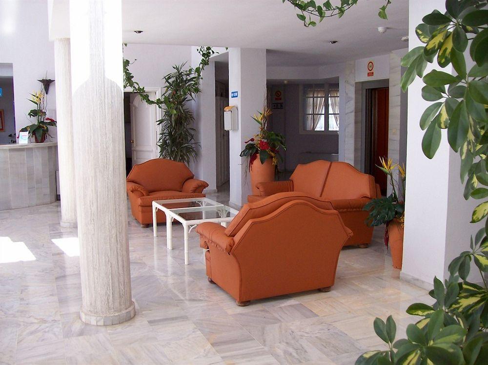 Ele La Perla Hotel Carchuna Interior photo