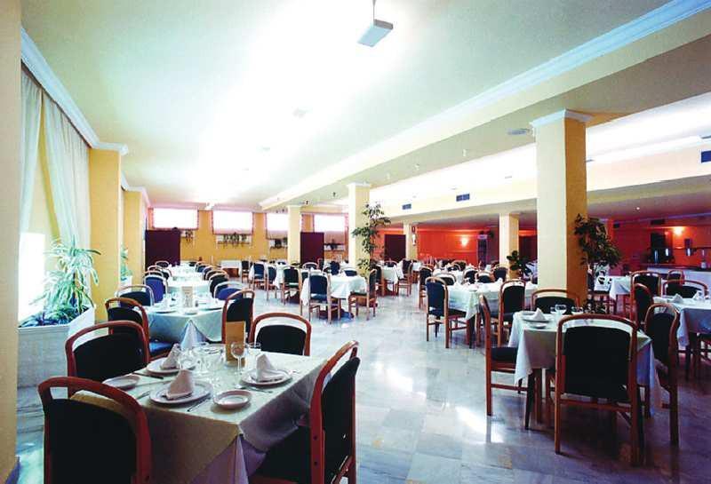 Ele La Perla Hotel Carchuna Restaurant photo